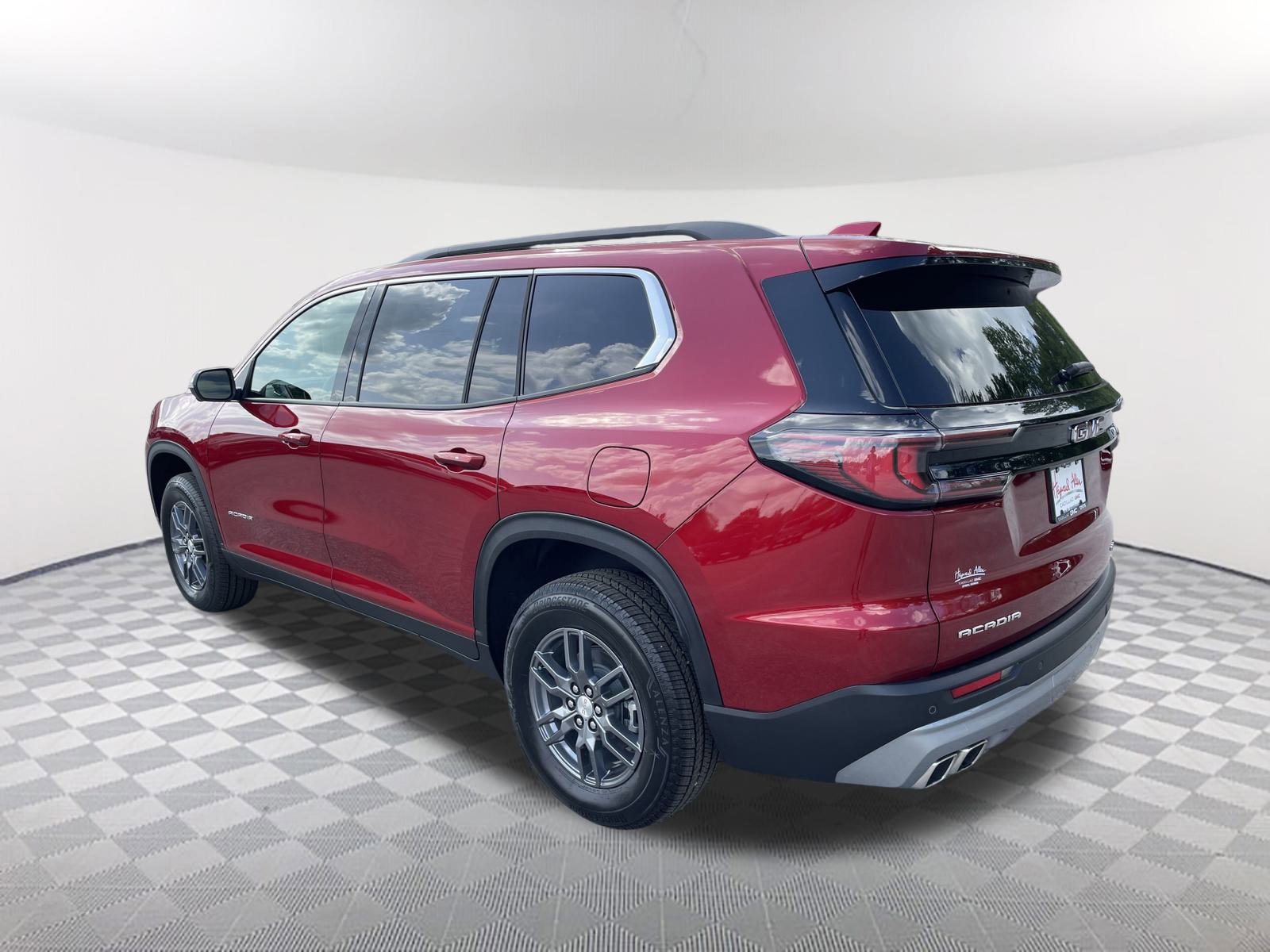 2025 Gmc Acadia Elevation photo 3