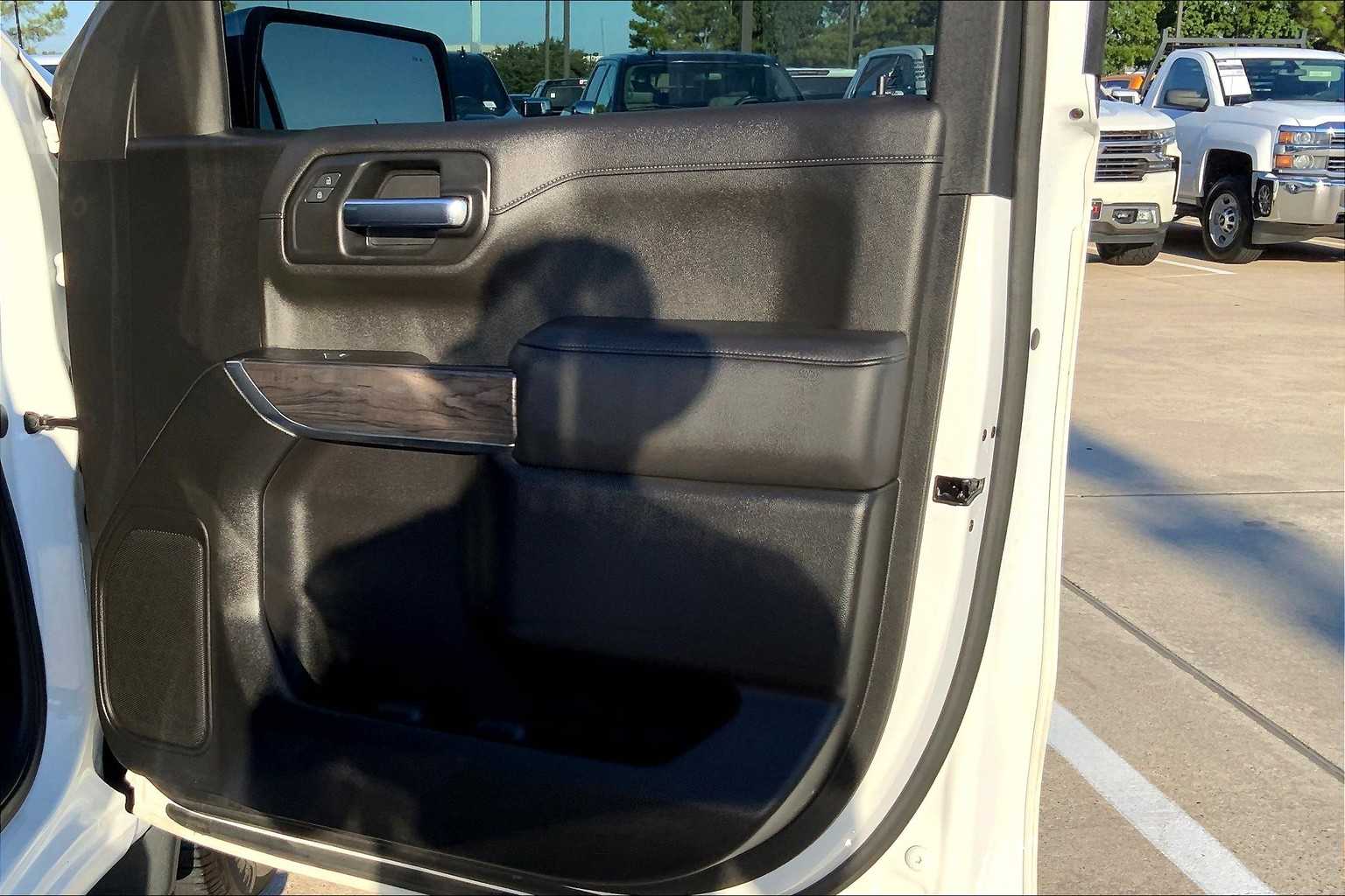 2021 Chevrolet Silverado 1500 LTZ photo 19