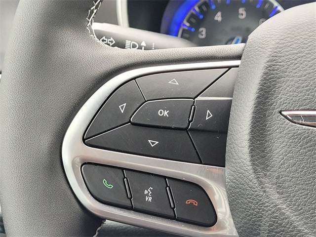 2025 Chrysler Voyager LX photo 23