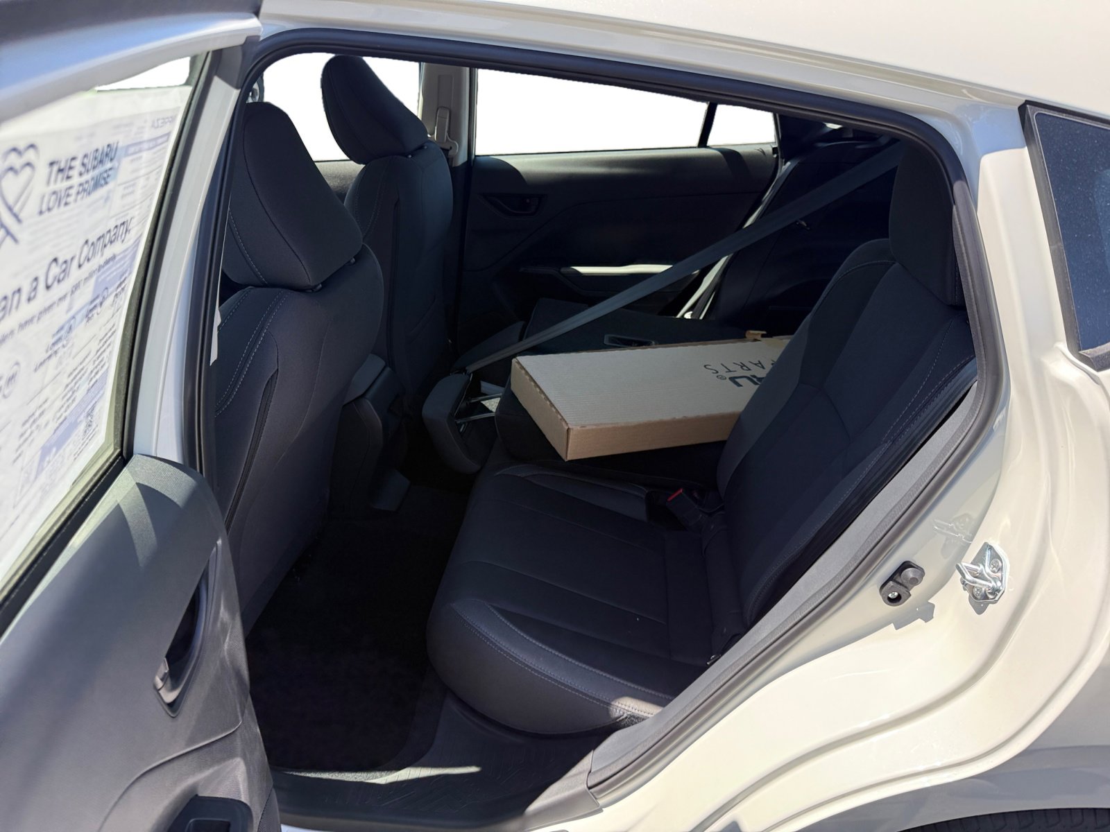 2025 Subaru Impreza Base photo 16