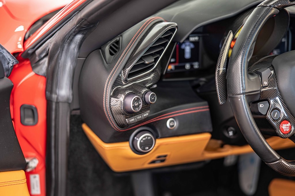 2018 FERRARI 488 - Image 19