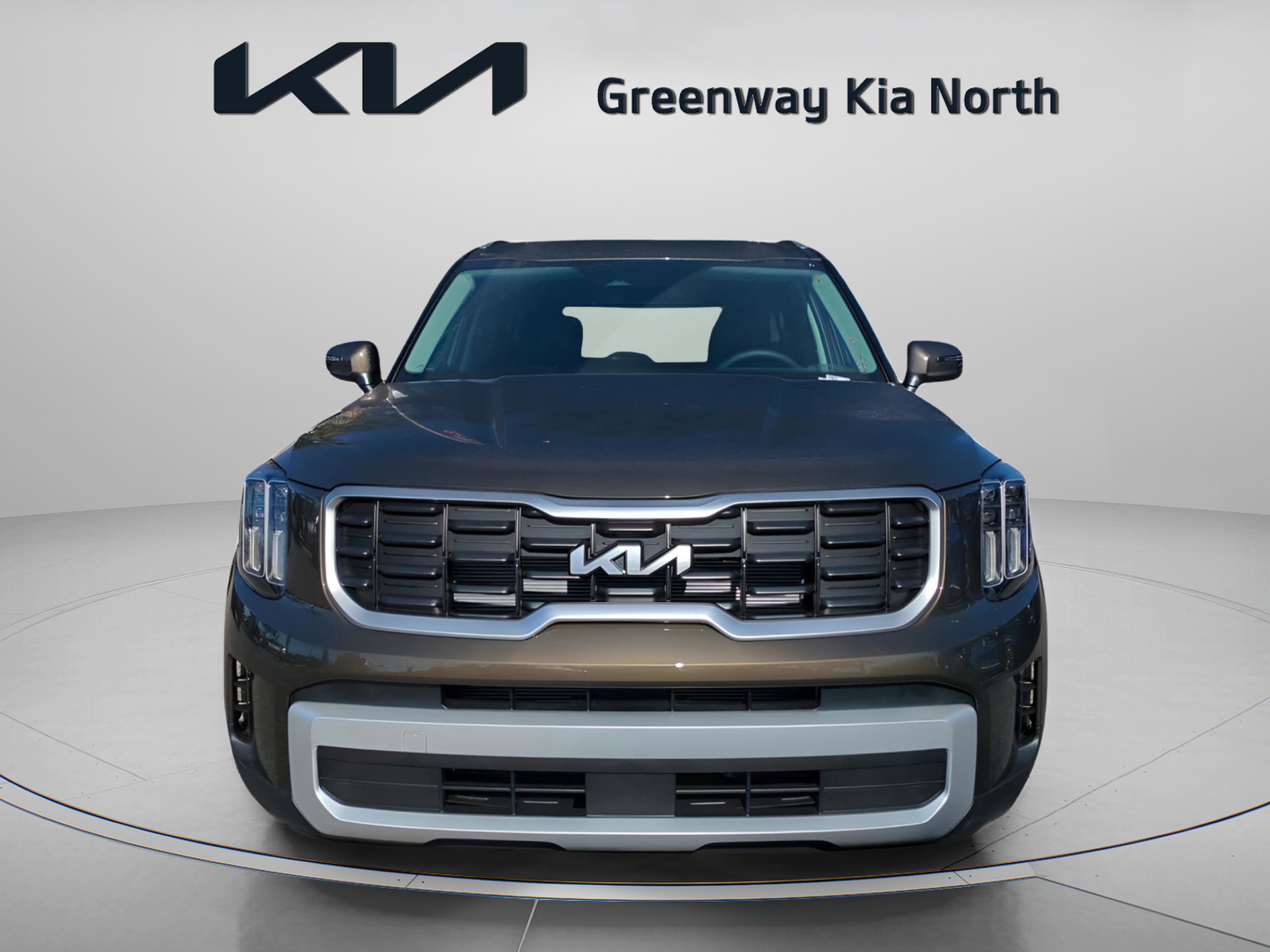 2025 Kia Telluride S photo 2