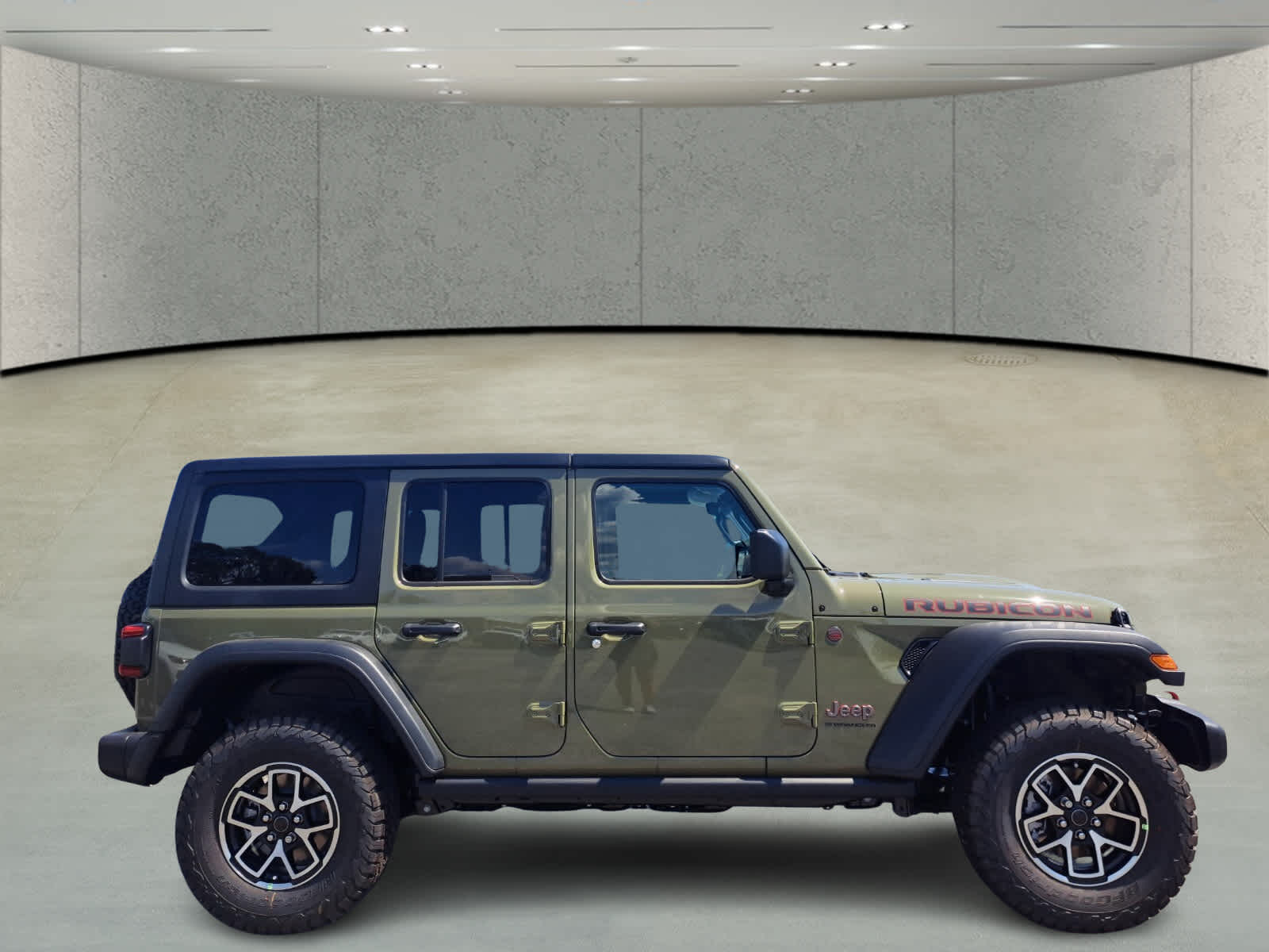 2025 Jeep Wrangler Rubicon photo 4