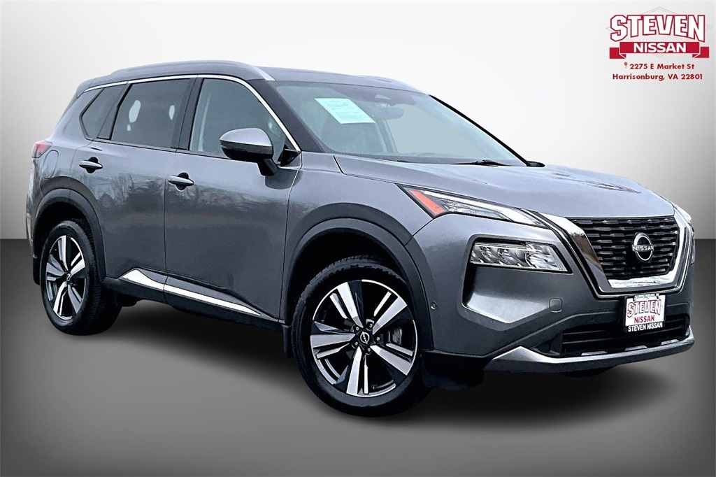 2023 Nissan Rogue SL's photo