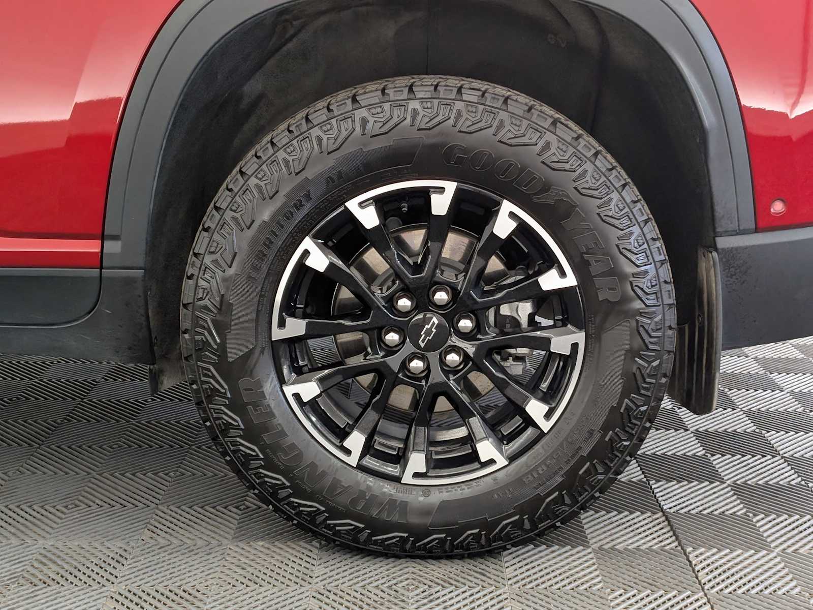 2024 Chevrolet Traverse Z71 photo 14
