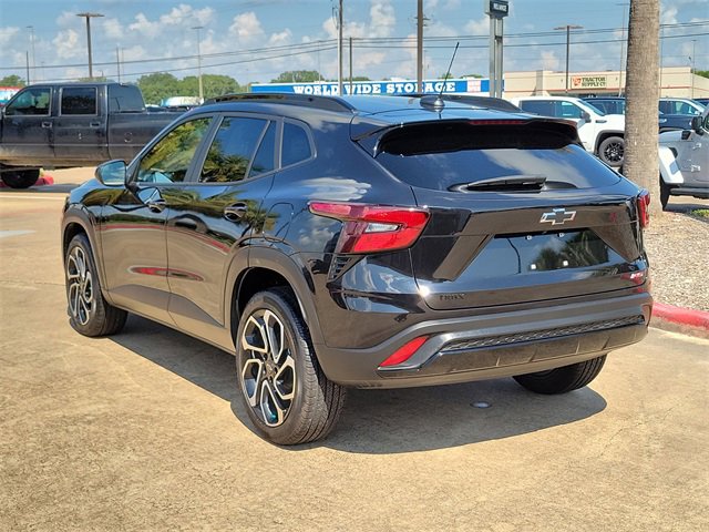 2025 Chevrolet Trax photo 5