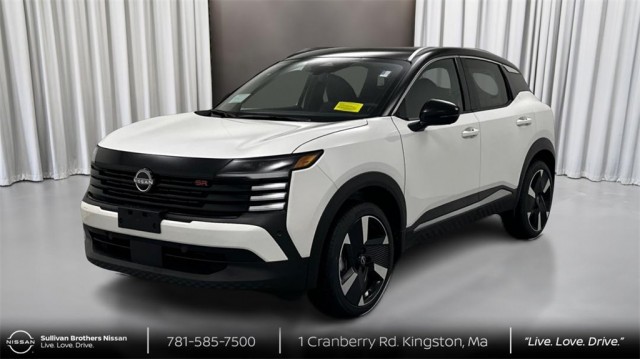 2025 Nissan Kicks SR