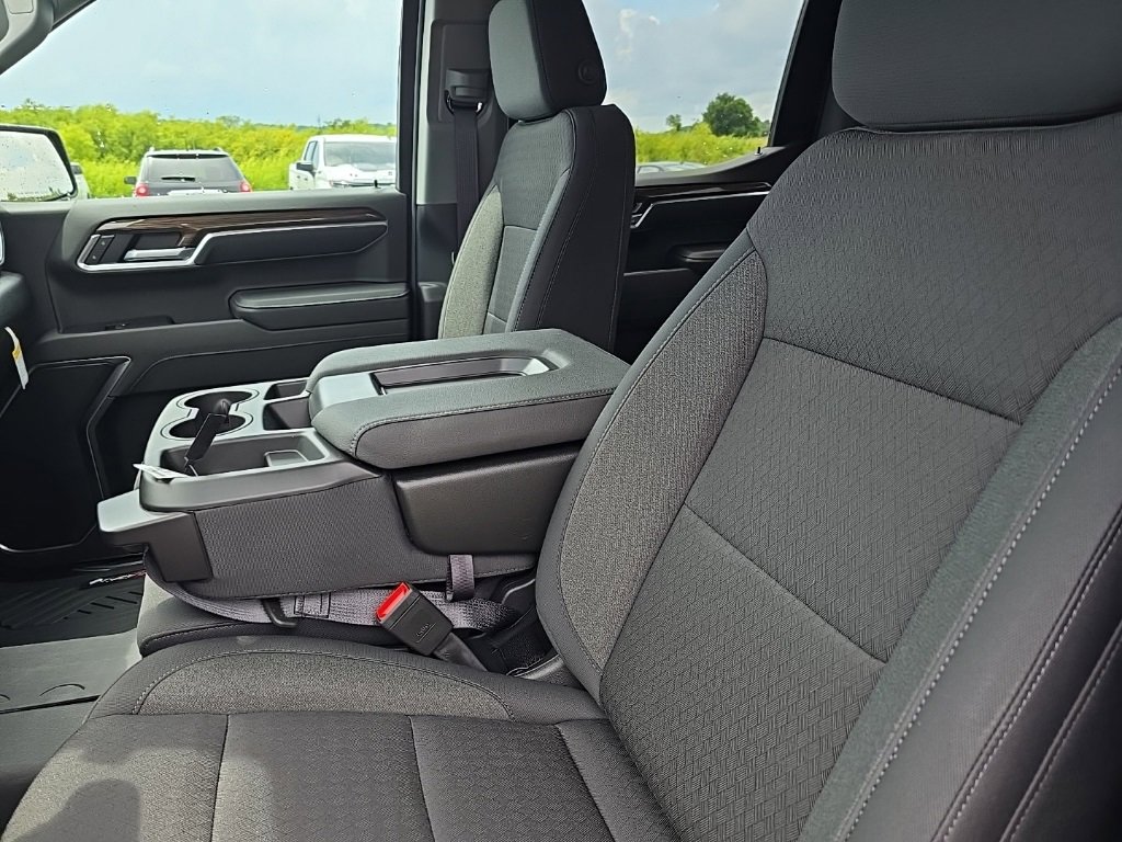 2026 Chevrolet Silverado 1500 RST photo 25