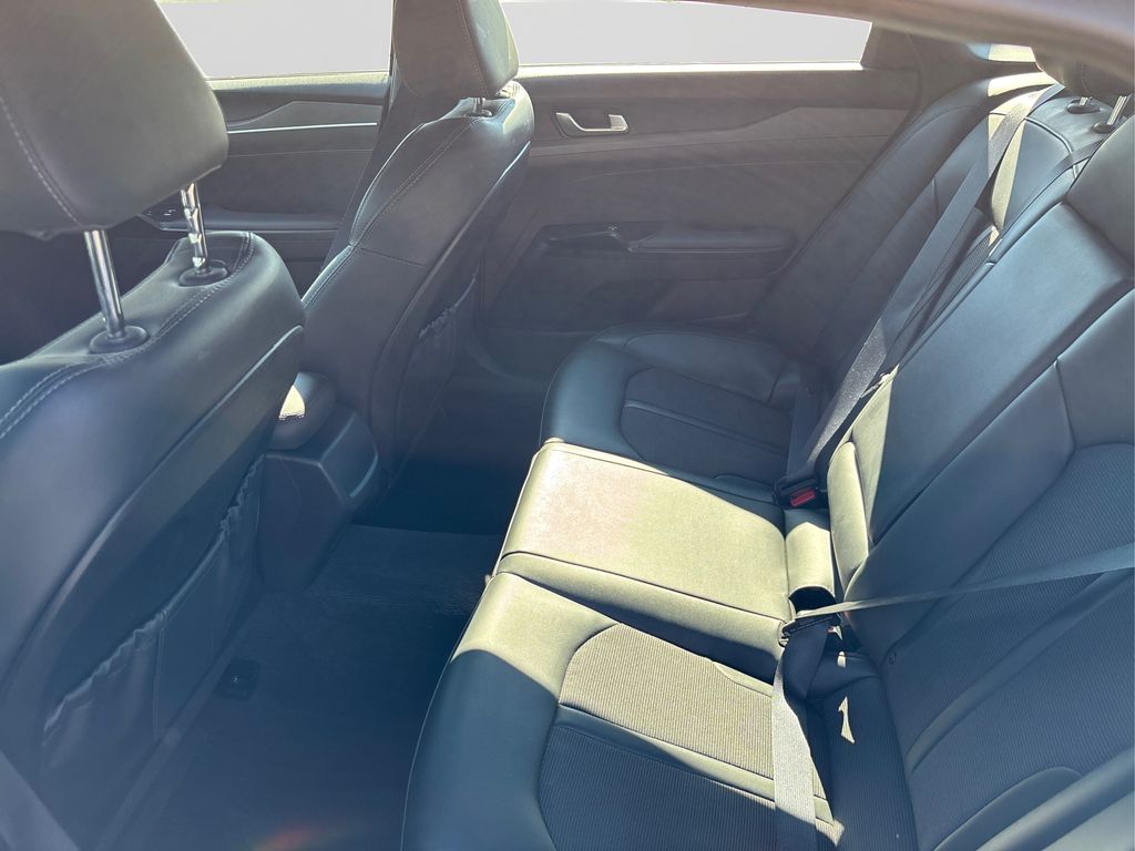 2024 Kia K5 GT-Line photo 10