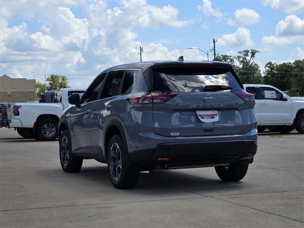 2026 Nissan Rogue SV photo 4
