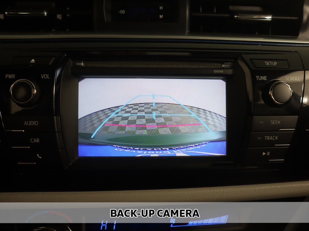 2015 Toyota Corolla L photo 2