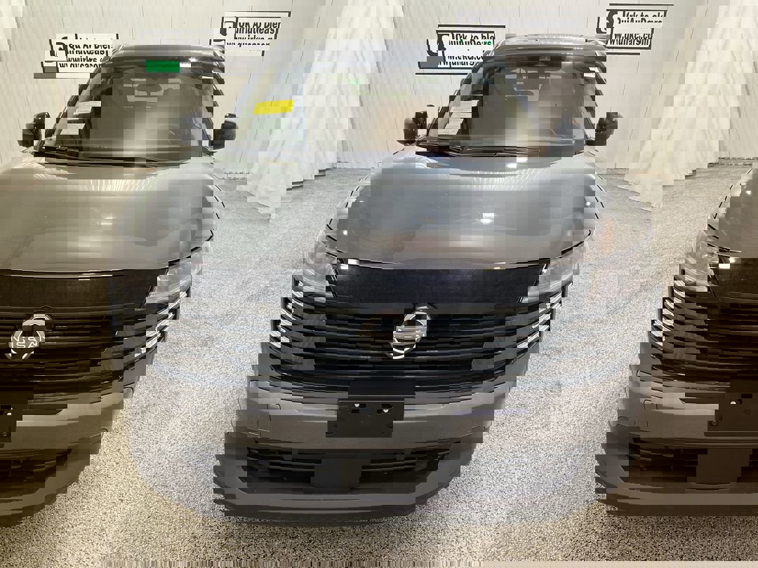 2026 Nissan Kicks SV photo 2