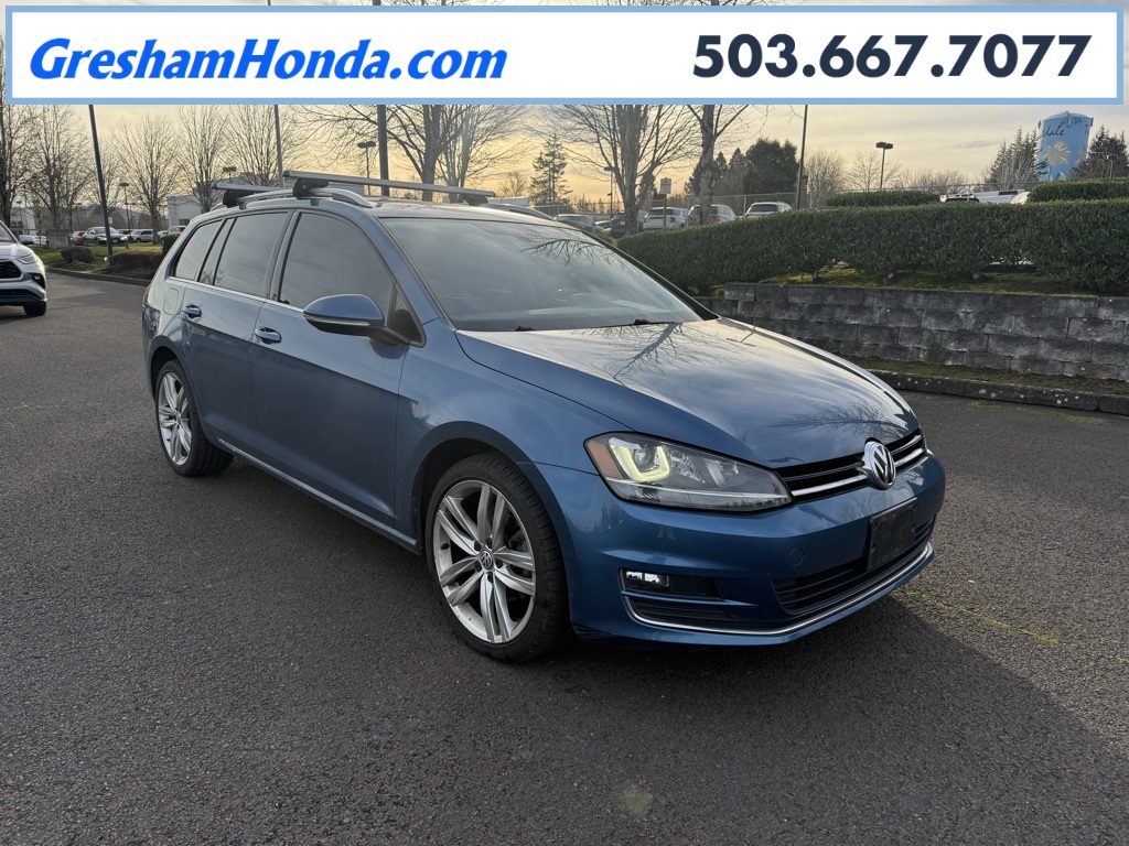 2015 Volkswagen Golf SportWagen SEL's photo