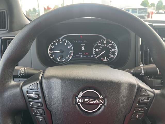 2026 Nissan Frontier Crew Cab SV photo 11
