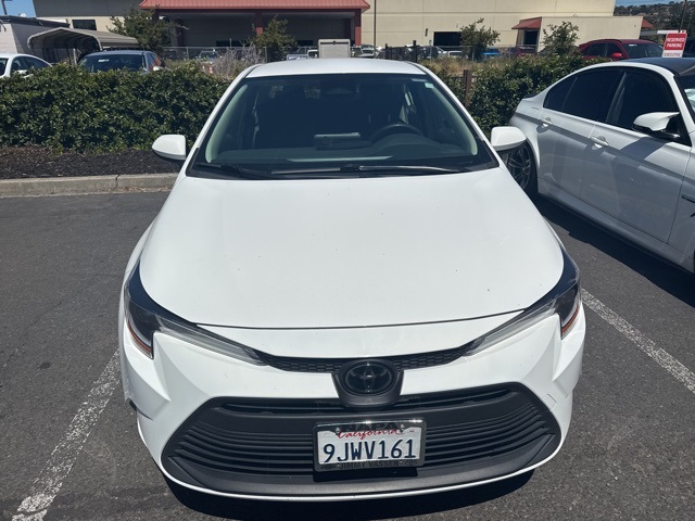 2024 Toyota Corolla LE photo 3