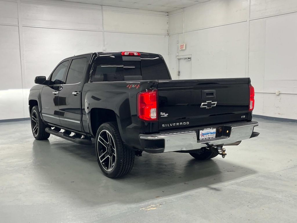 2018 Chevrolet Silverado 1500 LTZ photo 4