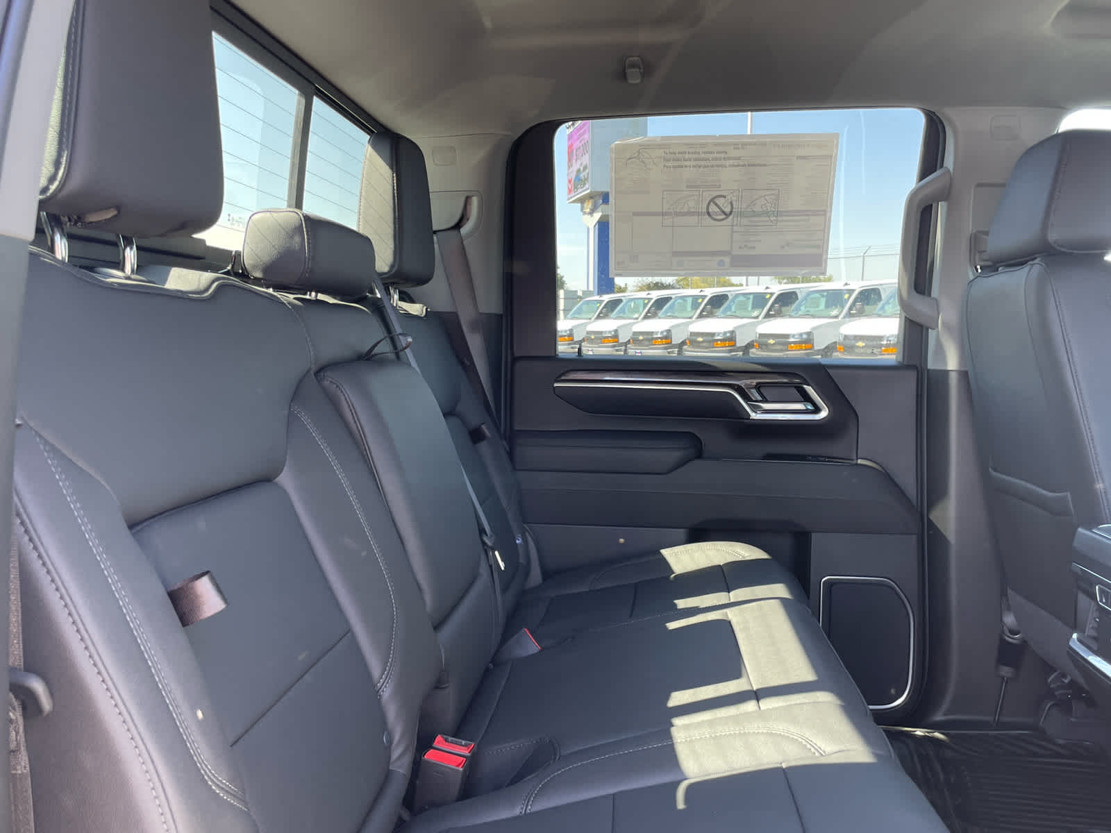 2026 Chevrolet Silverado 3500HD LTZ photo 38