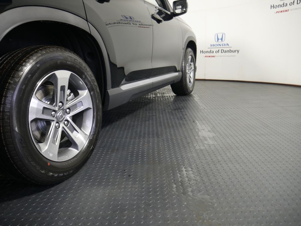 2025 Honda Pilot EX-L photo 3