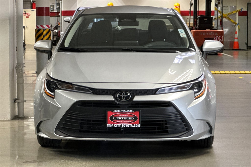 2024 Toyota Corolla LE photo 9