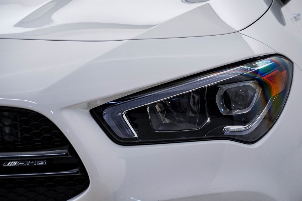 2022 Mercedes Benz CLA 35 AMG 4MATIC photo 3