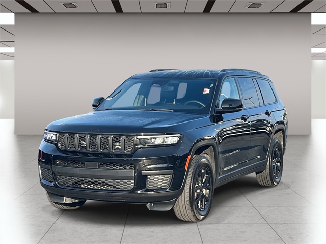2024 Jeep Grand Cherokee Altitude photo 5