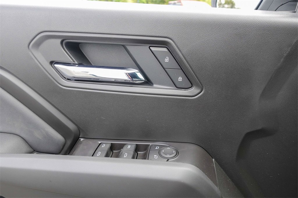 2025 Chevrolet Colorado Work Truck LT photo 11