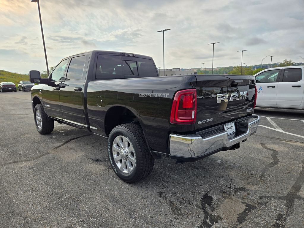 2025 Ram 2500 Laramie photo 4