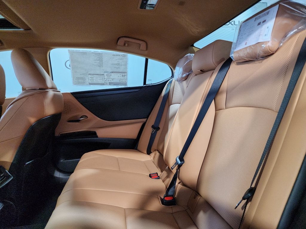 2025 Lexus ES 350 photo 25