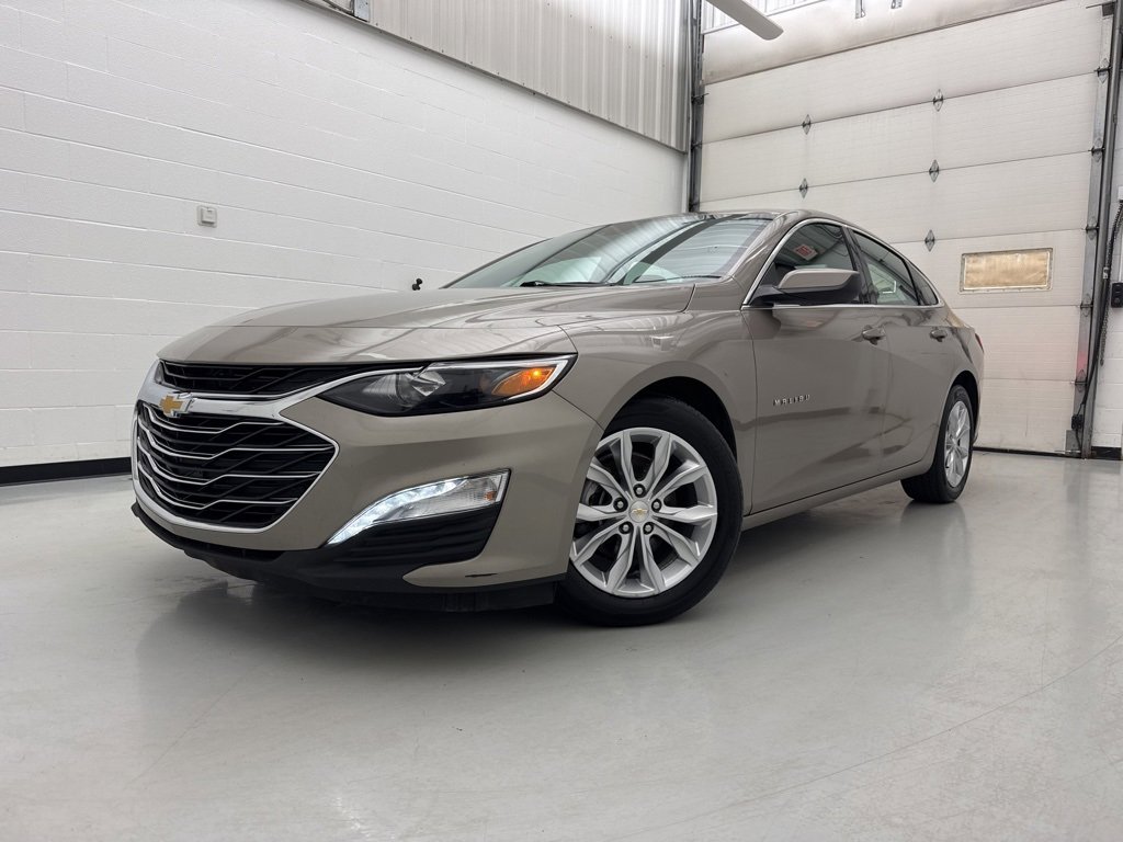 2023 Chevrolet Malibu 1LT photo 3