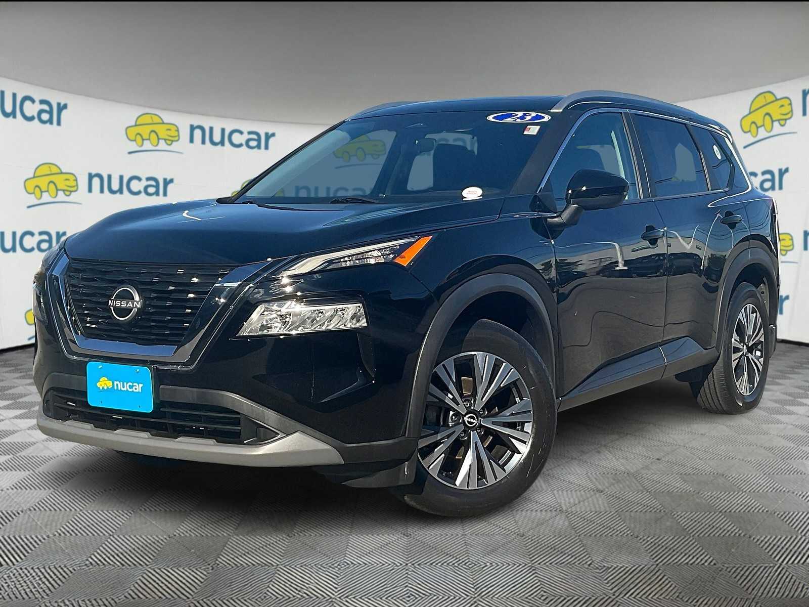2023 Nissan Rogue SV photo 3