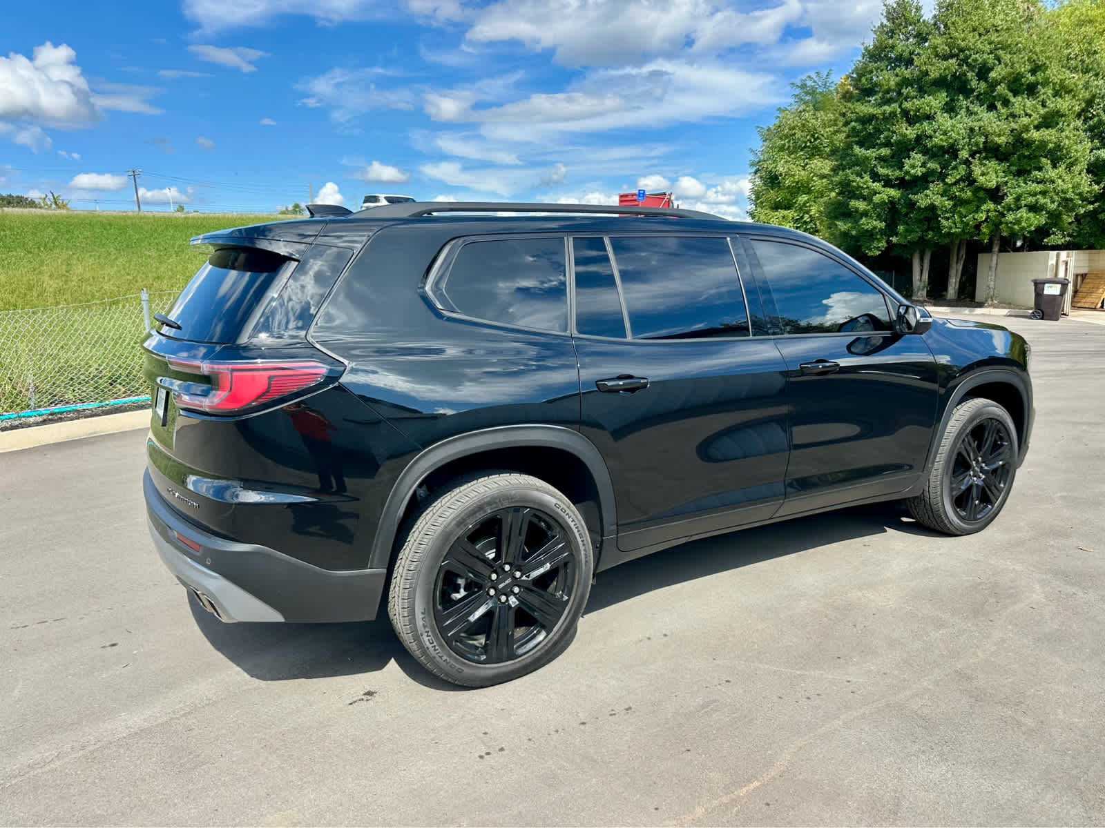 2024 Gmc Acadia Elevation photo 5
