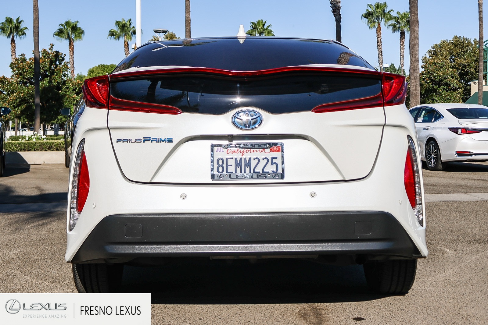 2018 Toyota Prius Prime Advanced photo 5