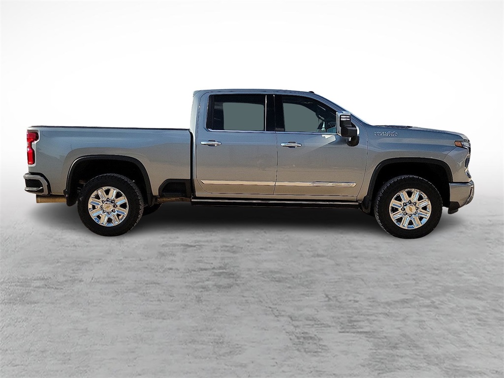 2024 Chevrolet Silverado 2500HD High Country photo 12