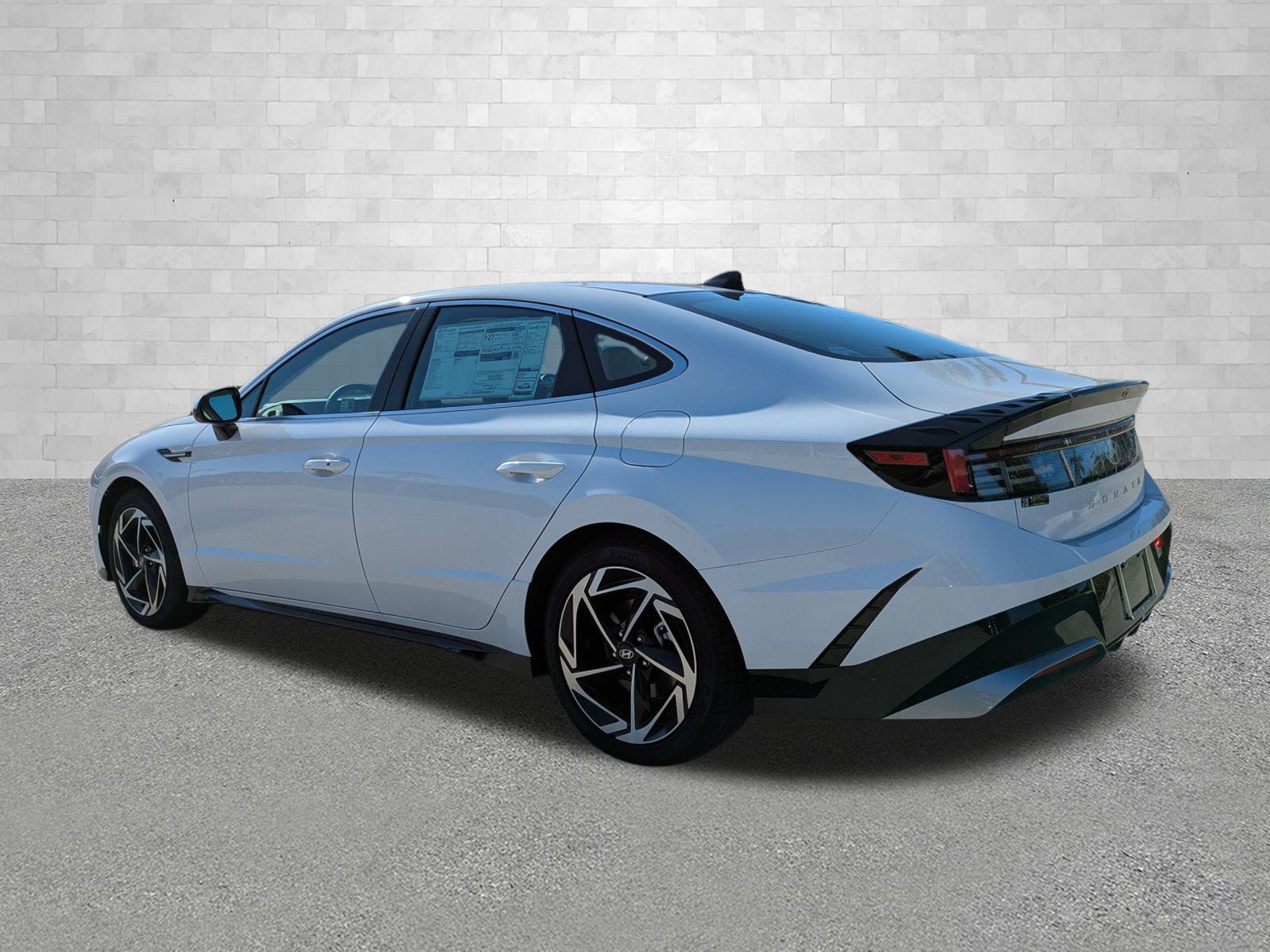 2026 Hyundai Sonata SEL Sport photo 4