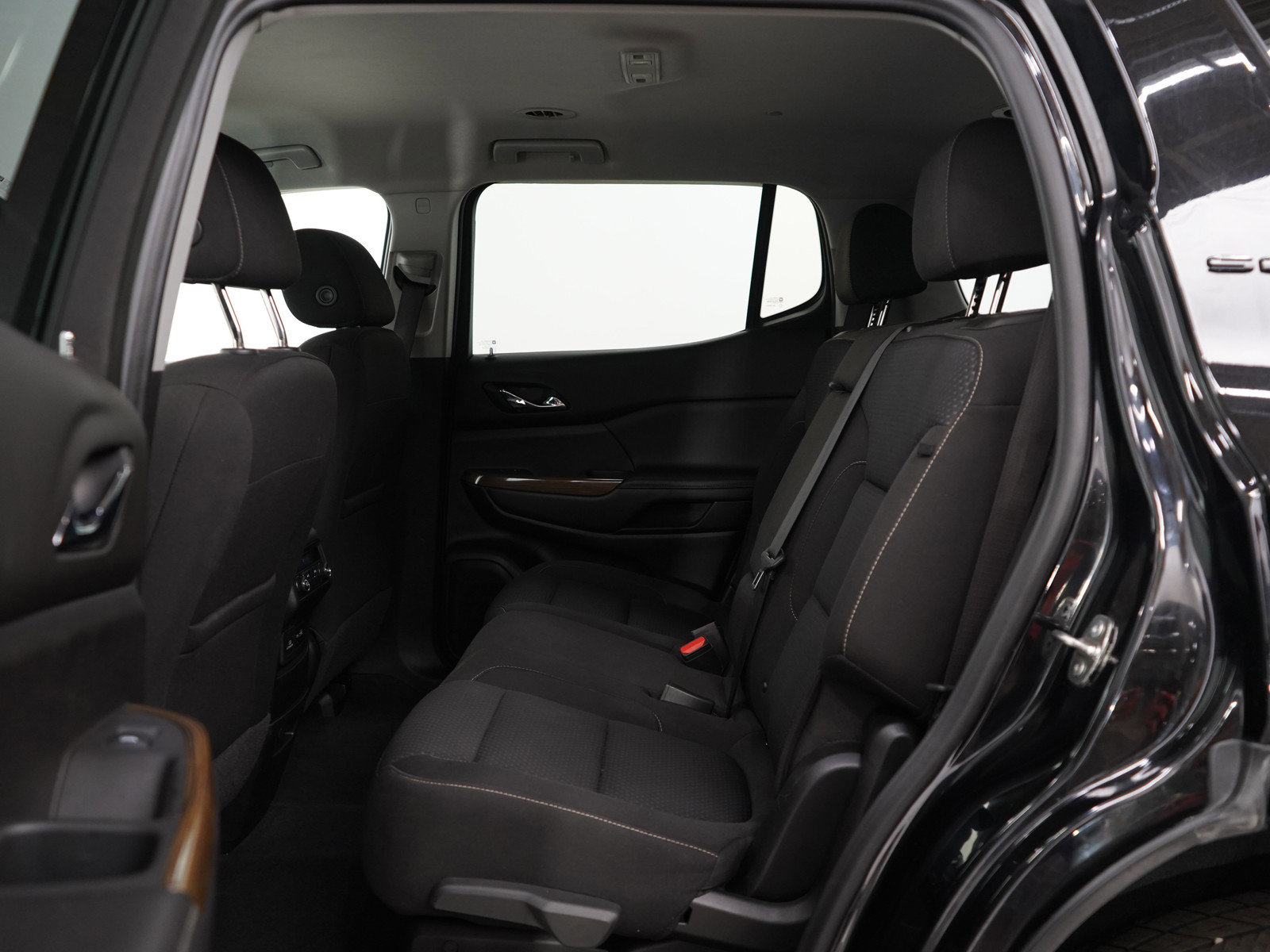 2021 Gmc Acadia SLE photo 16