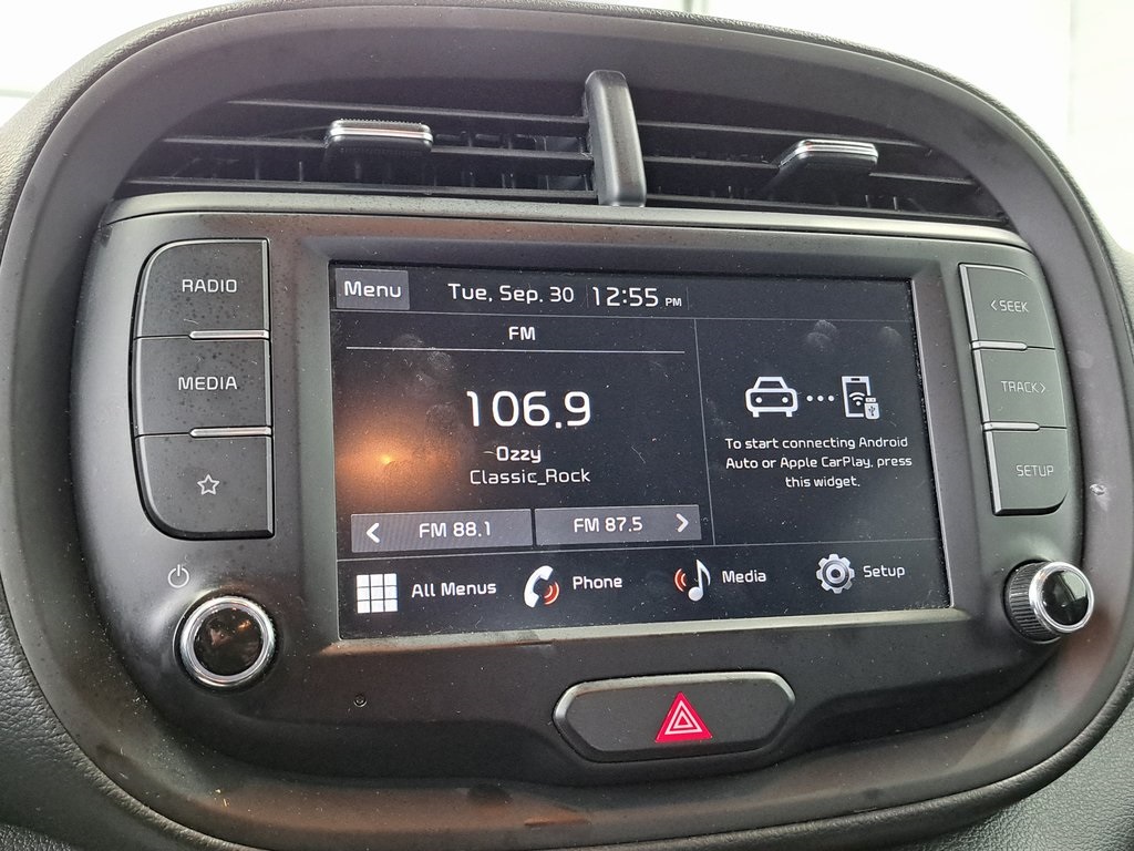 2023 Kia Soul LX photo 10