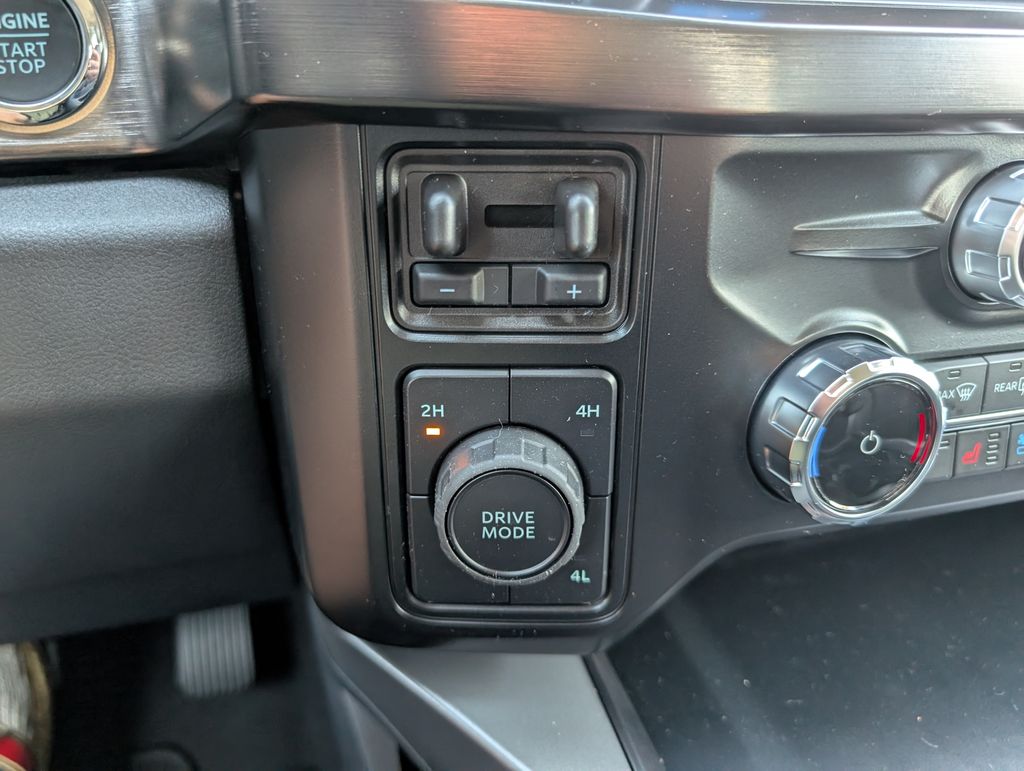2026 Ford F-350 Lariat photo 11