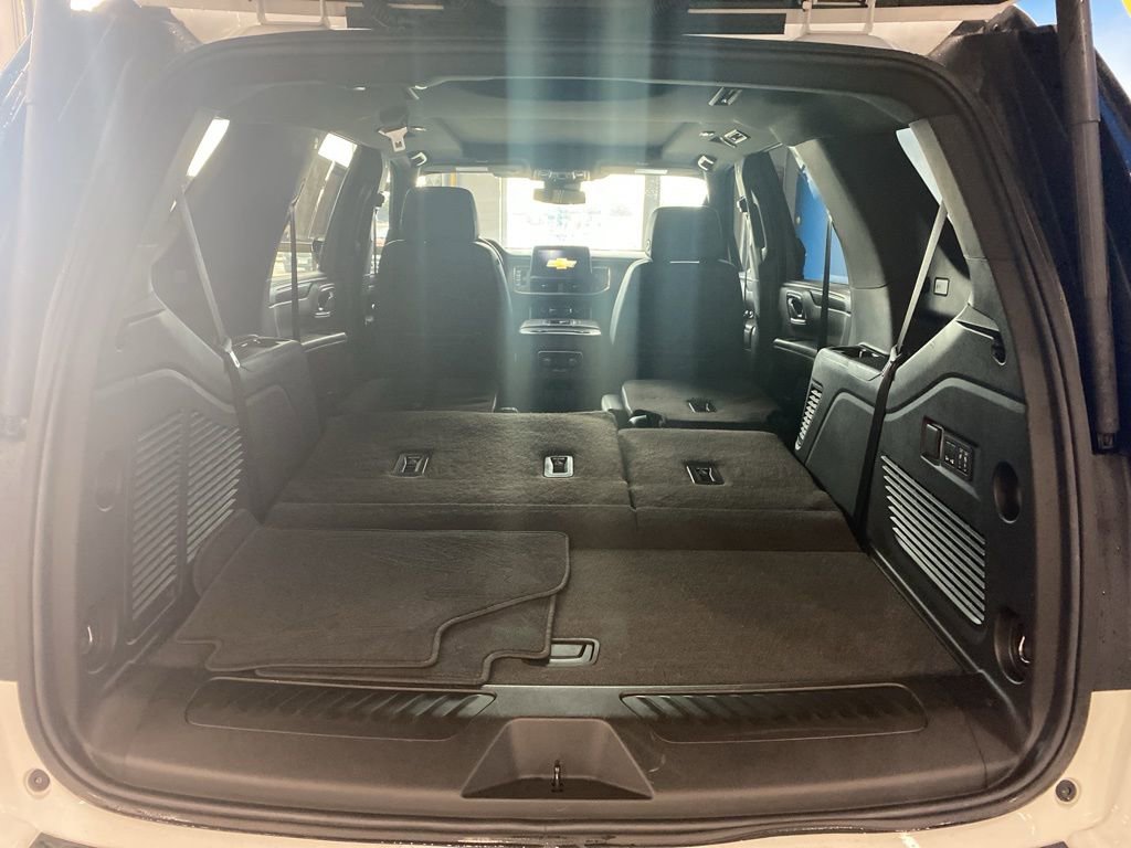 2024 Chevrolet Tahoe LT photo 14