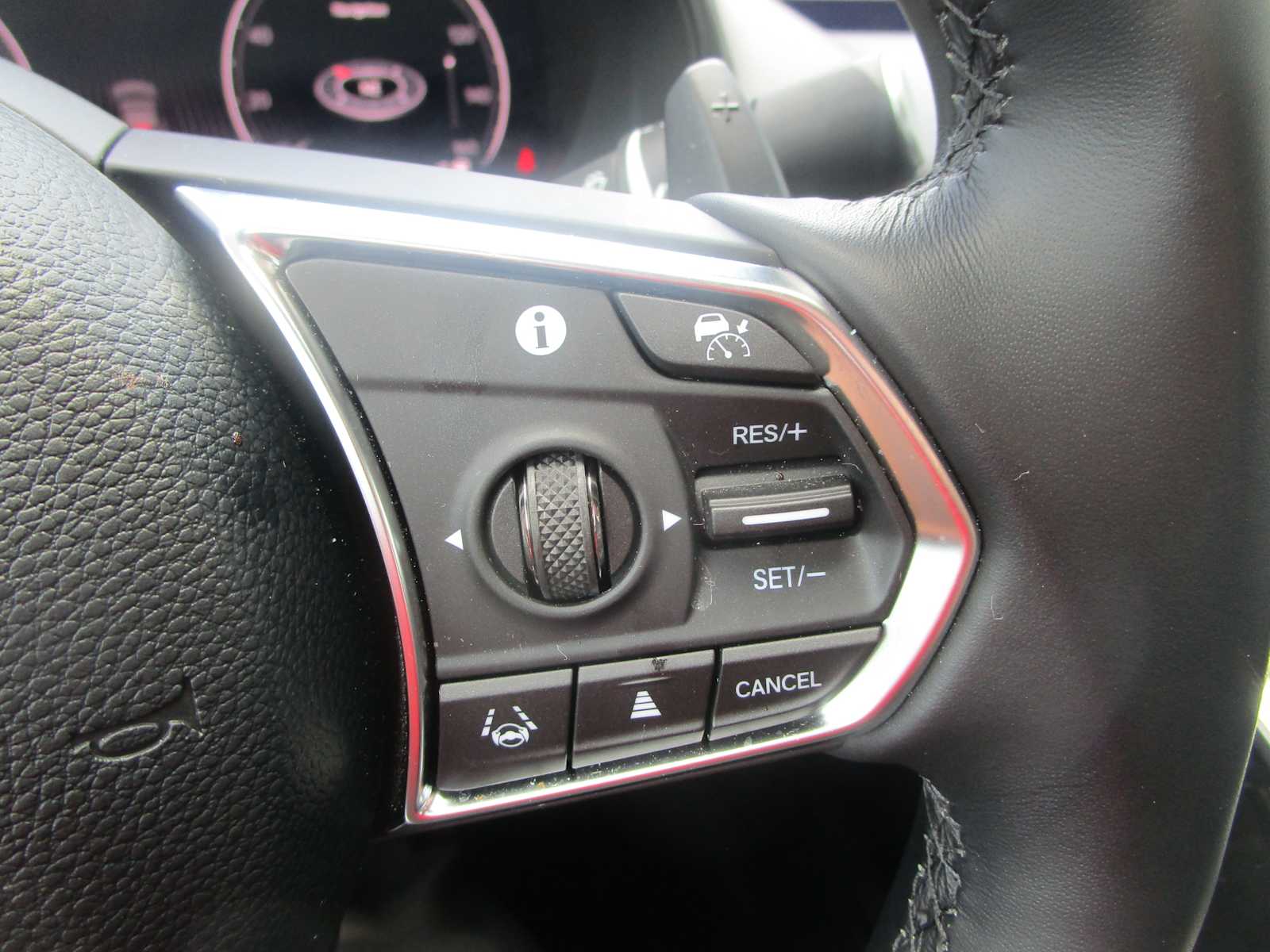 2025 Acura TLX Technology photo 31