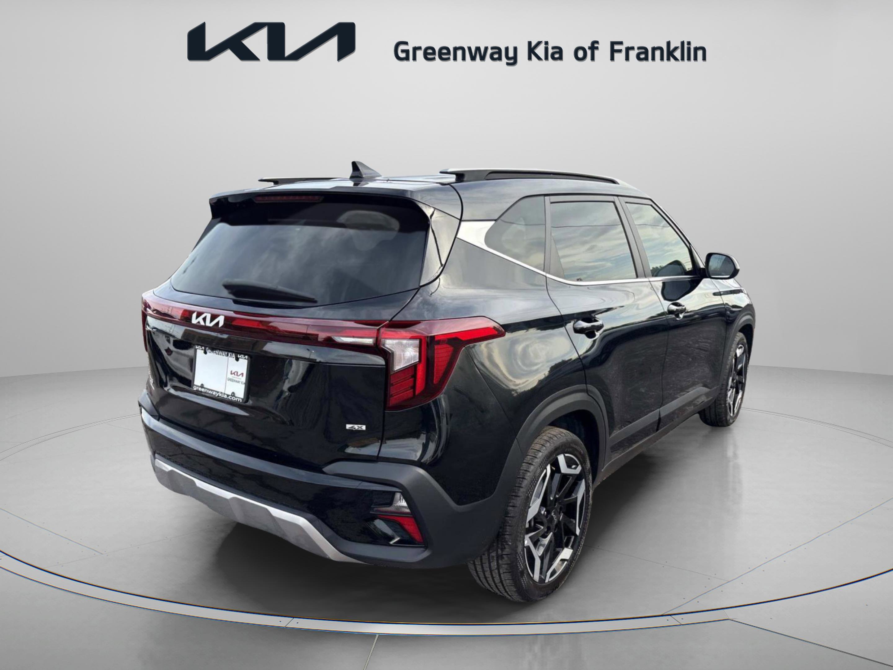 2024 Kia Seltos SX photo 7