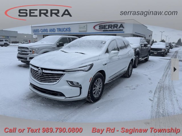 2023 Buick Enclave Essence's photo