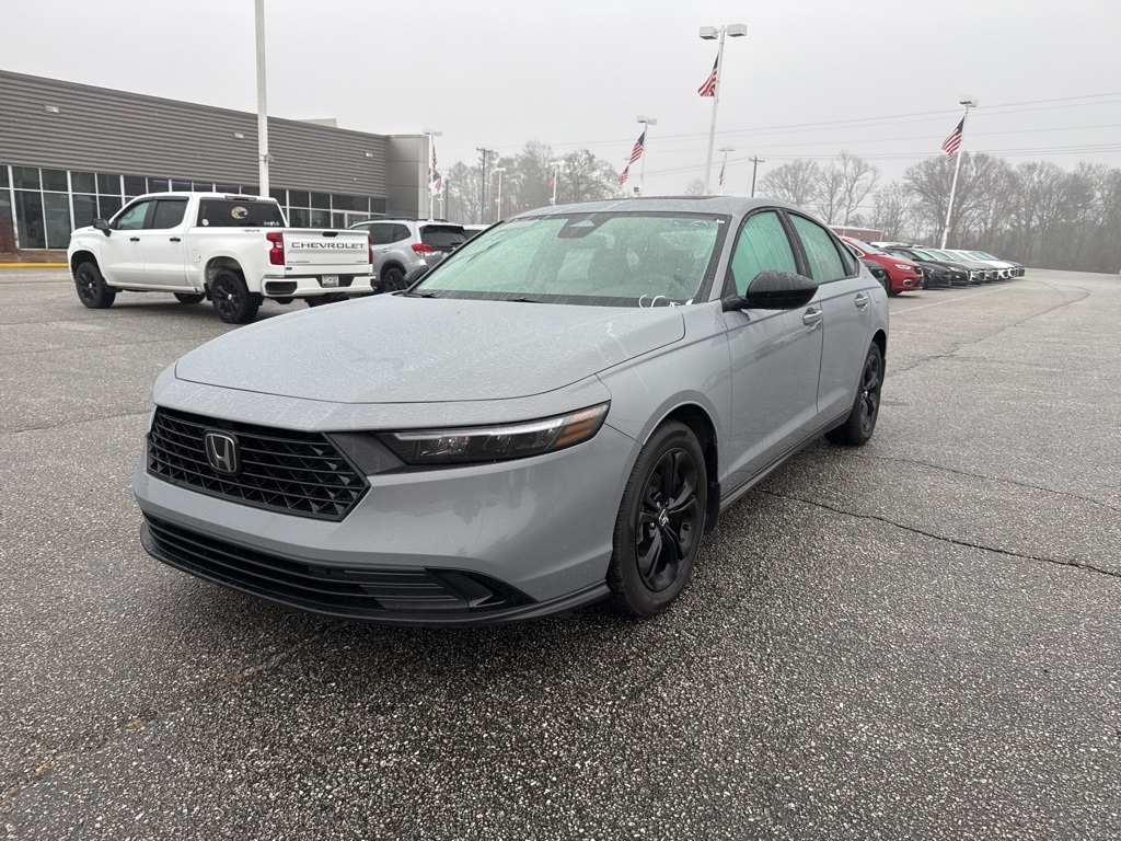 2025 Honda Accord SE's photo