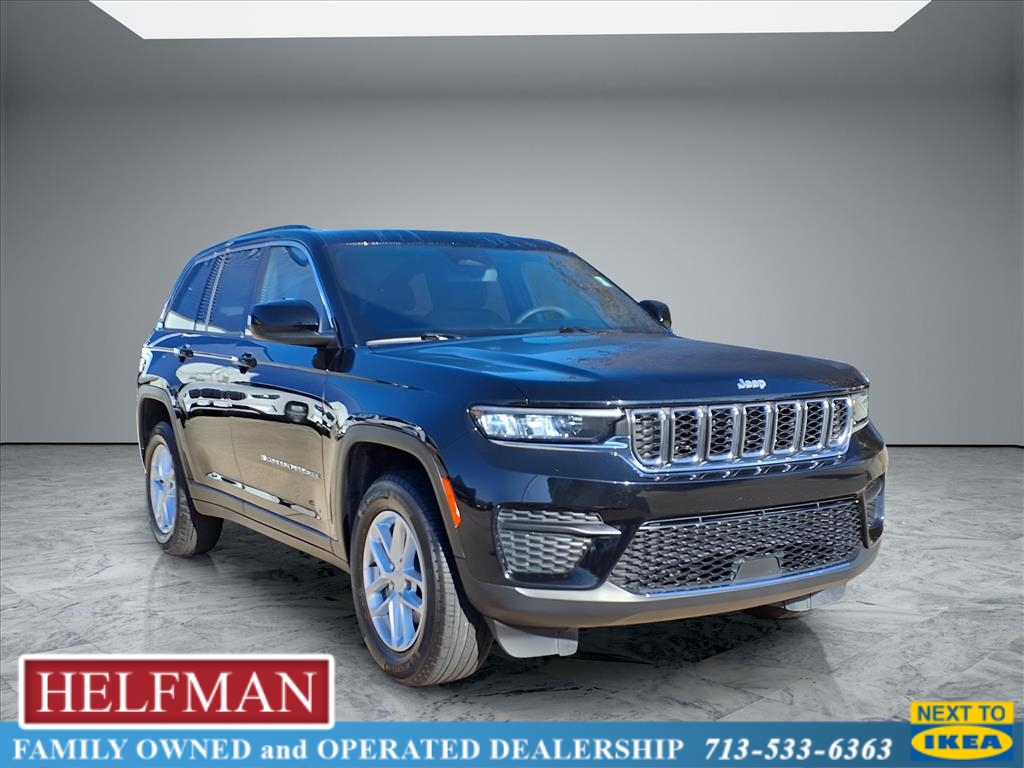 2024 Jeep Grand Cherokee Laredo's photo