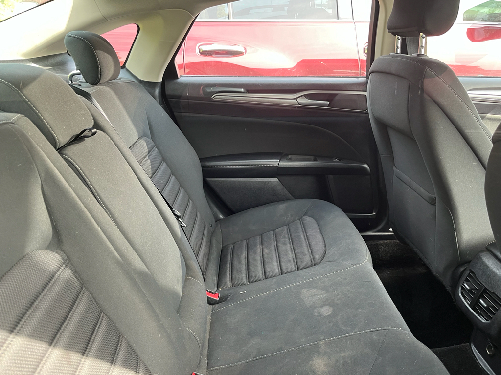 2018 Ford Fusion Hybrid SE photo 9