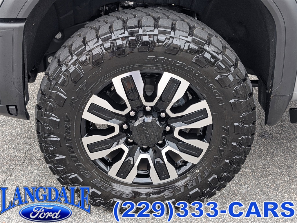 2025 Gmc Sierra 2500 HD Denali Ultimate photo 9