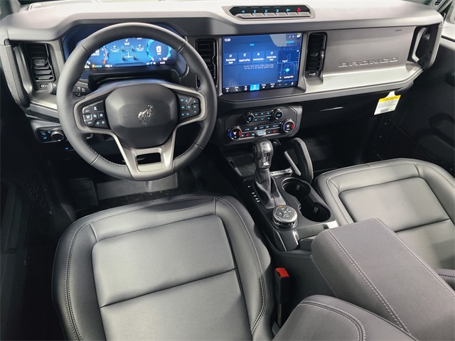 2025 Ford Bronco Badlands photo 31