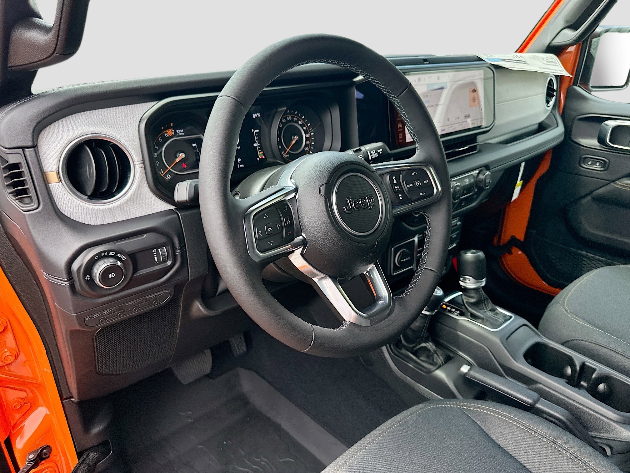 2025 Jeep Wrangler Sahara photo 5