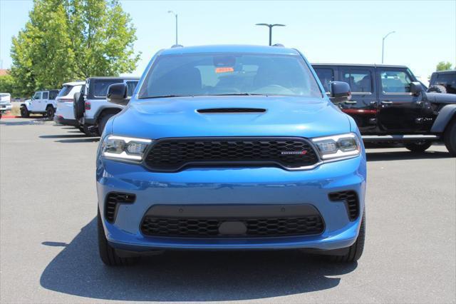 2025 Dodge Durango R/T Plus photo 3