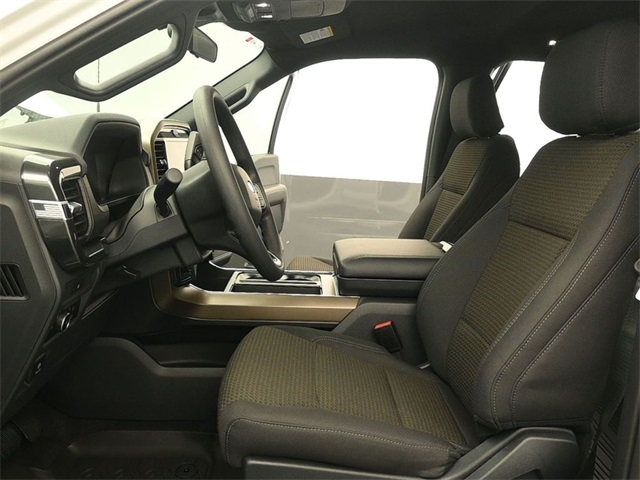2025 Ford F-150 STX photo 13