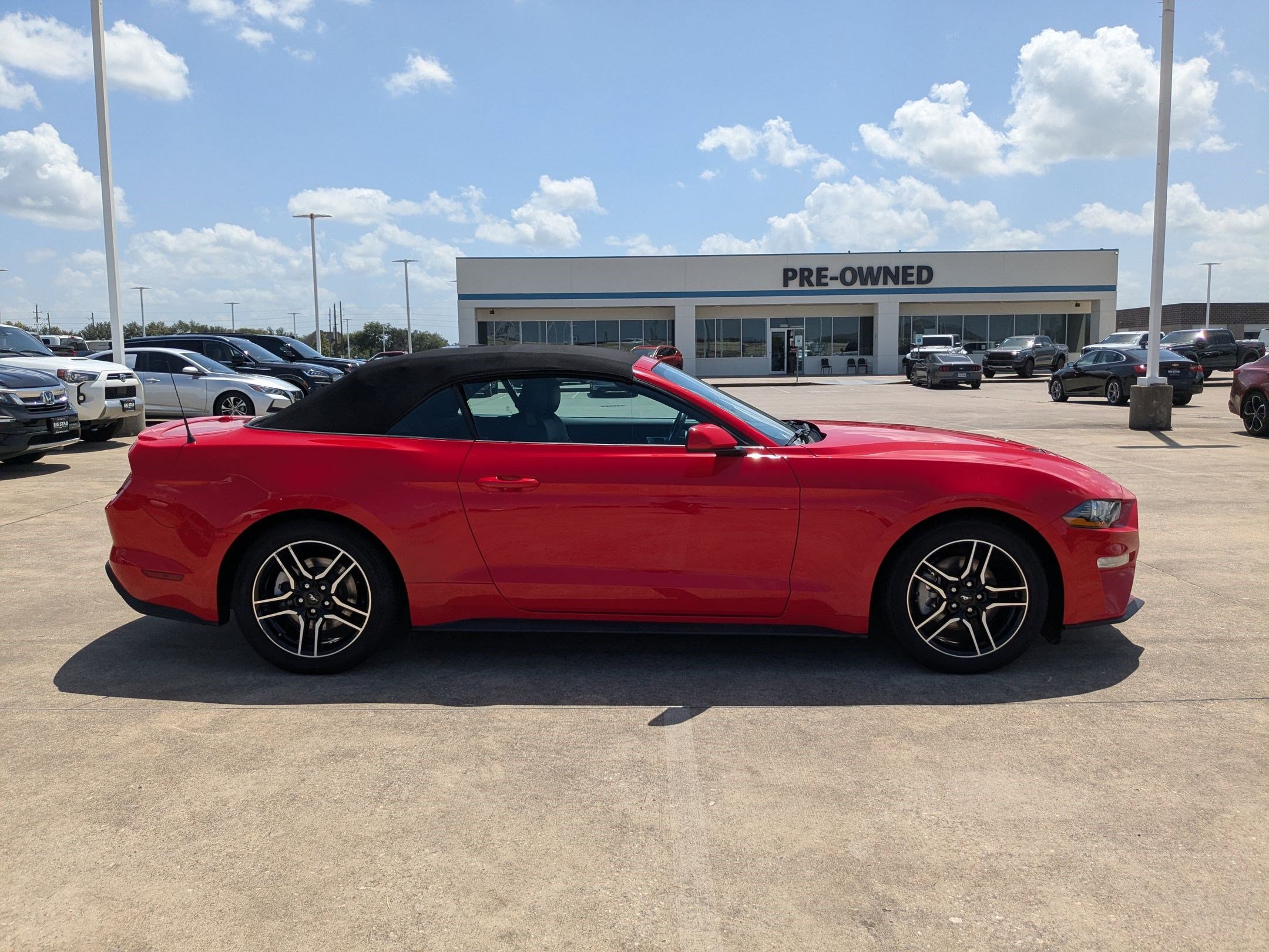 2023 Ford Mustang EcoBoost Premium photo 2